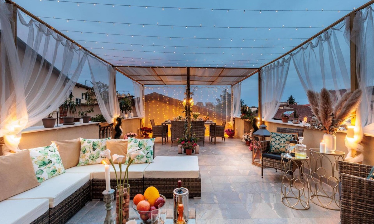 Lucca Historical Center Apartment | Casa Gina Urban Retreat