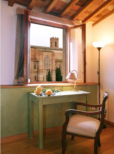 Siena Historical Center Bed & Breakfast | Casacenti B&B