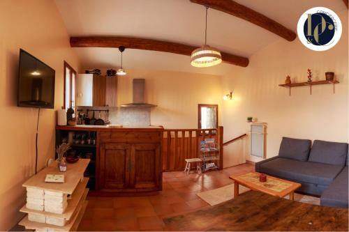 Greoux-les-Bains Villa | Chalet en Provence avec terrasse dans le village