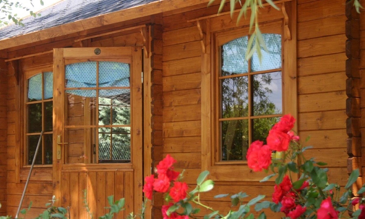 Montauroux Ski Chalet | Chalet Tara STUNNING Chalet cote d azur with pool ( LONG TERM LET AVAILABLE)