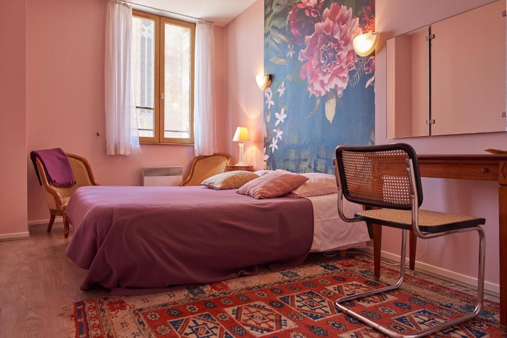 Albi Bed & Breakfast | Chambre d'Elvire
