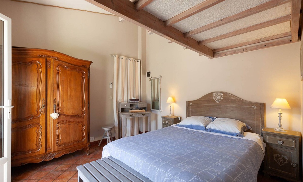 Ensues-la-Redonne Bed & Breakfast | Chambre d'hôtes les 5 calanques – Cozy Room Surrounded by Nature and Sea