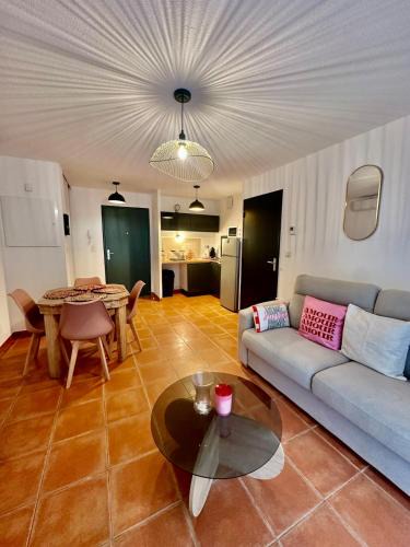 Cavaillon Apartment | Charmant appartement lumineux avec terrasse
