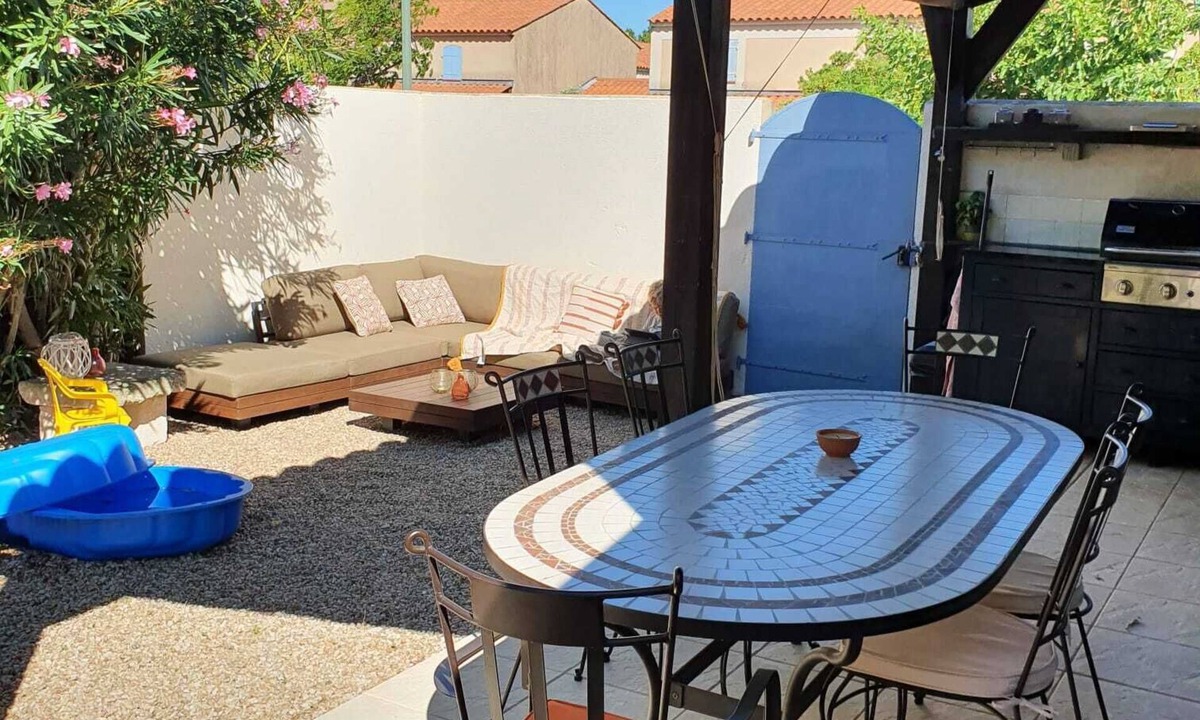 Maussane House | Charmante Woning met Gedeeld Zwembad in Maussane Centrum