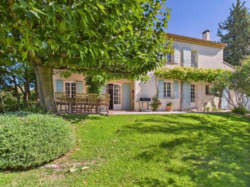 Paradou House | Charmant Mas à Paradou avec Piscine, Terrasse et Jardin, Près des Alpilles - FR-1-599-35