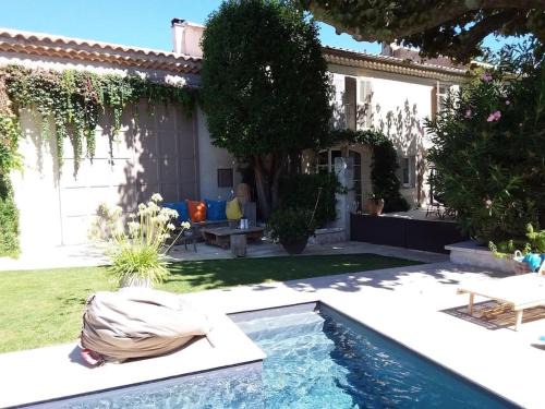 Saint-Andiol Apartment | Charmant T1 calme et reposant