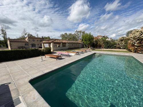 Maussane Villa | Charme provençal Mas authentique avec piscine