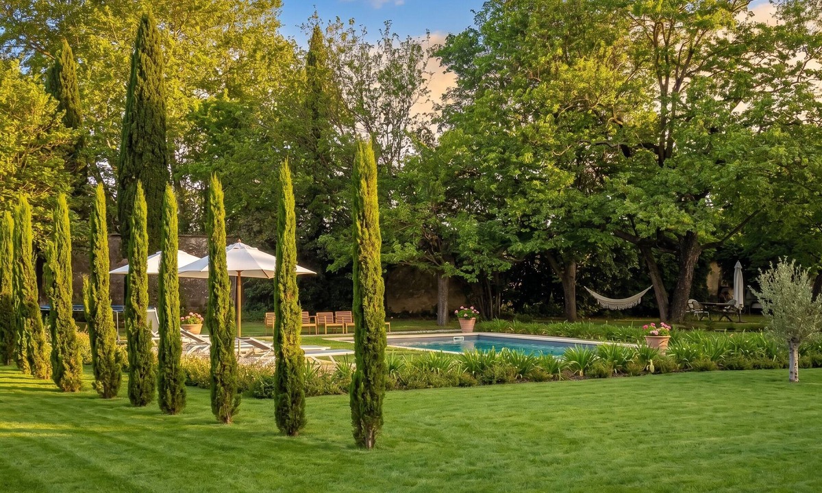 Montfavet House | Charming 18C Bastide · Pool · AC · Avignon 15m - La Bastide des Trois Lavandes