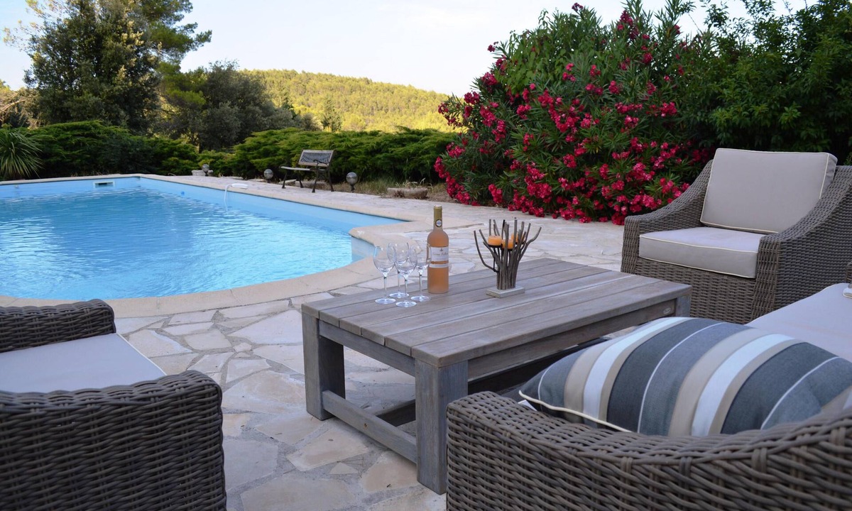 Pignans Villa | CHARMING AIR-CONDITIONED VILLA WITH HEATED POOL. EXCEPTIONAL VIEW.