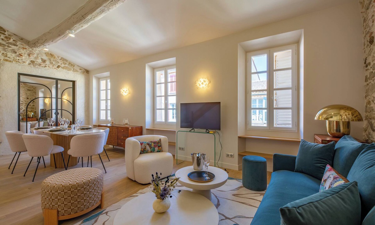 Saint-Tropez City Centre Apartment | Charming apartment in heart of Saint-Tropez - 4 guests