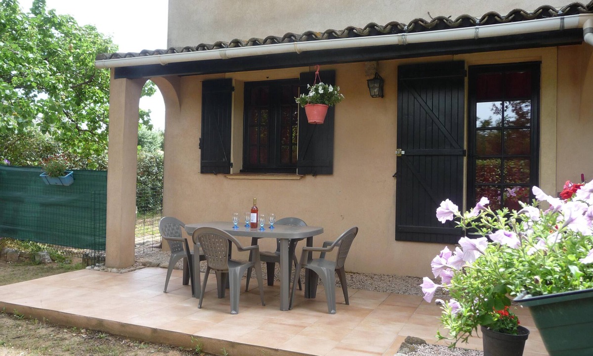 Vidauban Apartment | Charming Apartment with Private Entrance in Vidauban