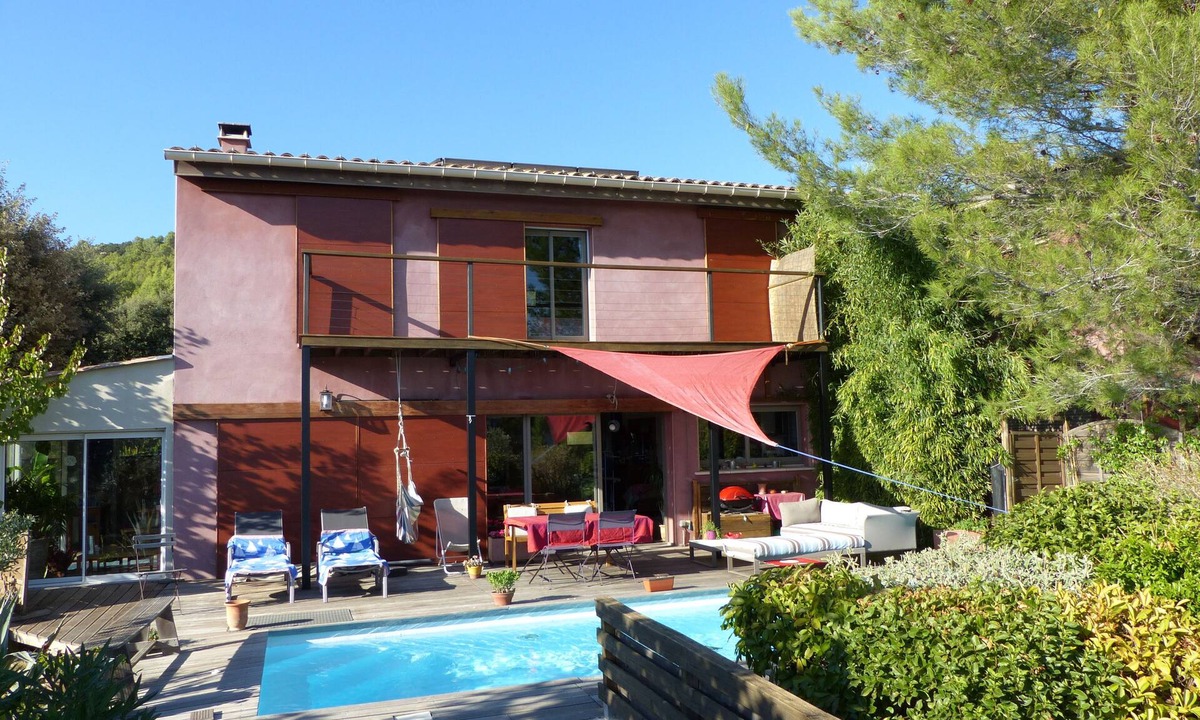 Saint-Come-et-Maruejols Villa | charming villa, on the edge of the garrigue, in Saint Cômes: 12 km west of Nîmes