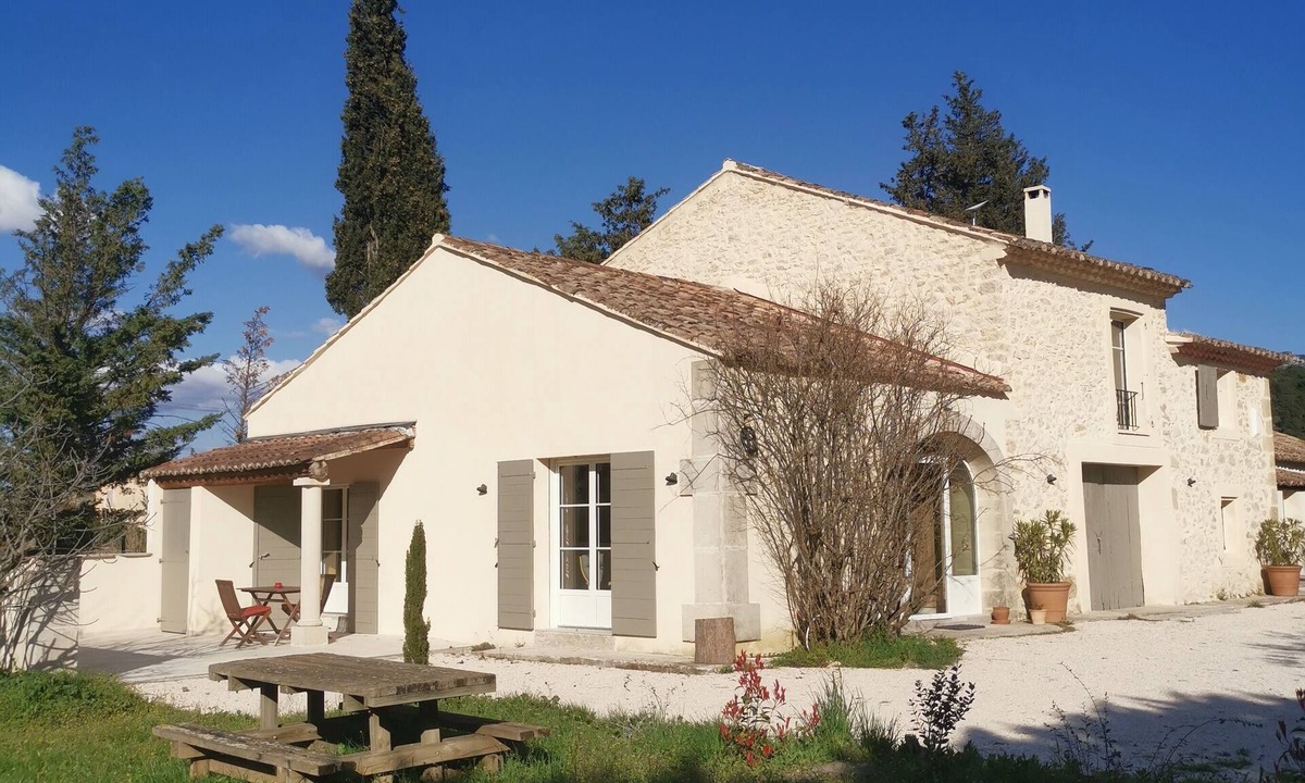 Taillades House | Charming gîte in a farmhouse at the foot of the Luberon