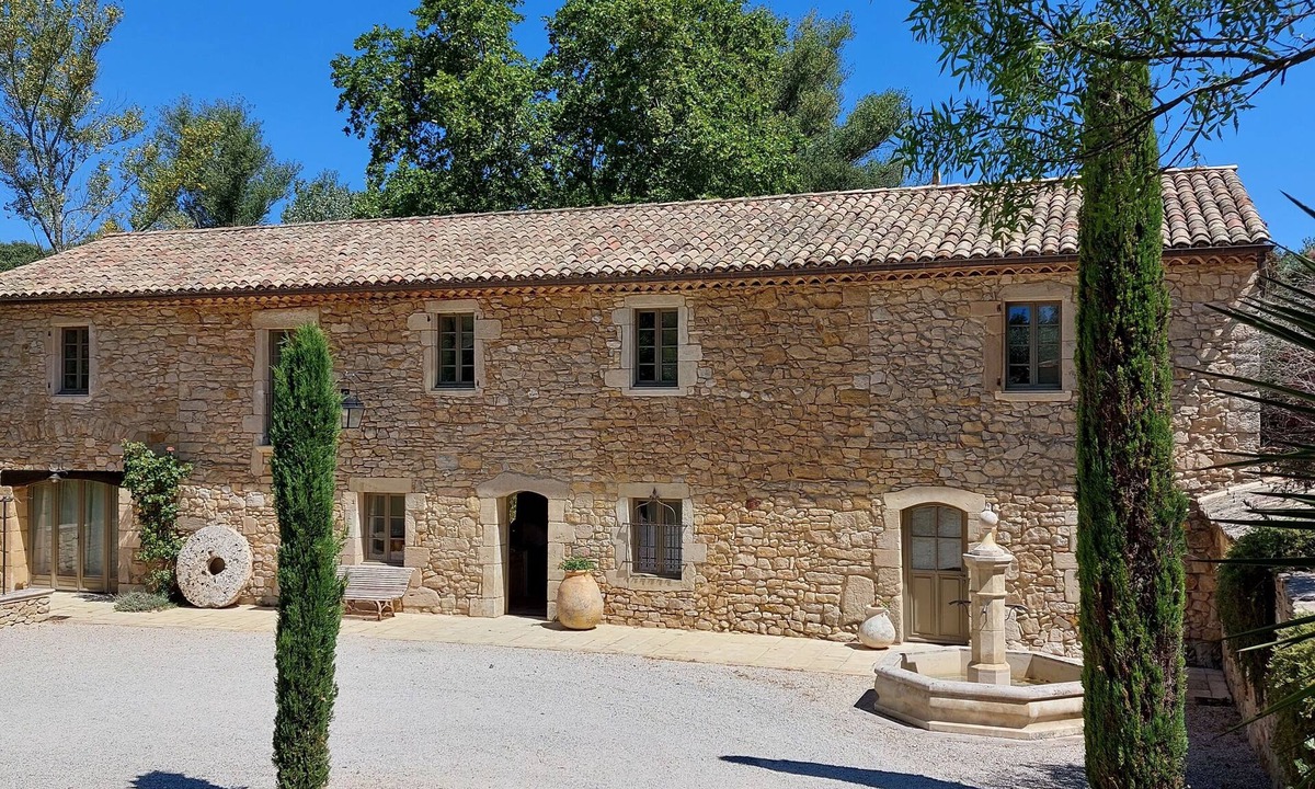 Euzet-les-Bains House | Charming mill dating from the 18th century 10 km from Uzès