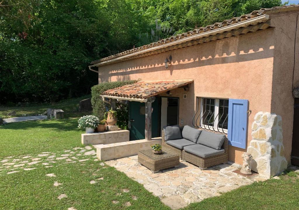 Le Bar-sur-Loup House | Charming Private Cottage with Garden & Parking in Bar-sur-Loup