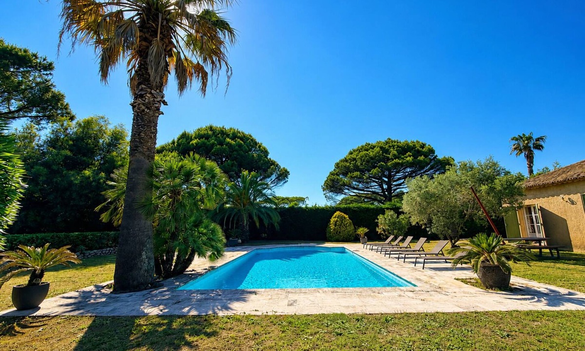 Saint-Tropez House | Charming villa - Air-conditioned - South-facing pool - Garden
