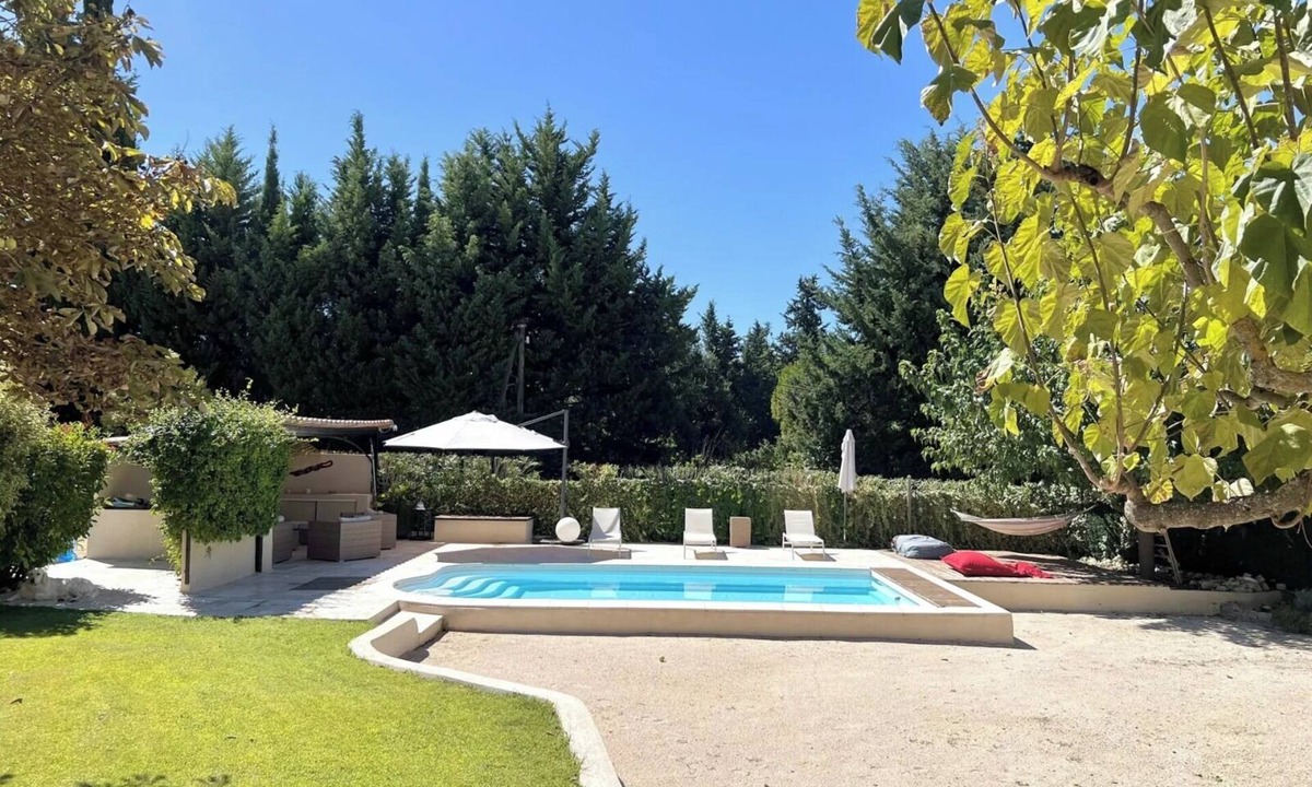 Aix-en-Provence Villa | Charming Villa with Pool in the Heart of the Aix Countryside