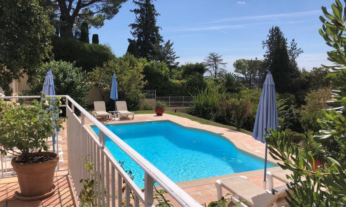 Vence Villa | Charming villa with garden in Vence, the city of art