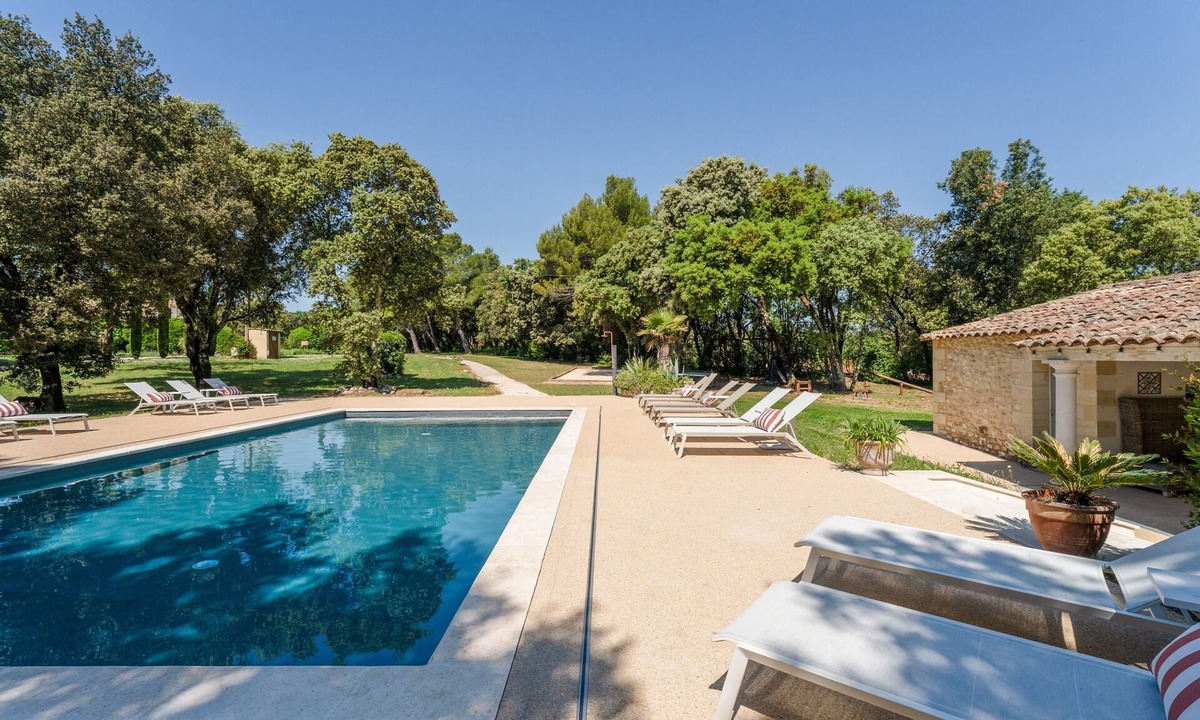 Arpaillargues-et-Aureillac House | Chic Country Lodge 2 - Mas De Rey Holiday Home with Wi-Fi