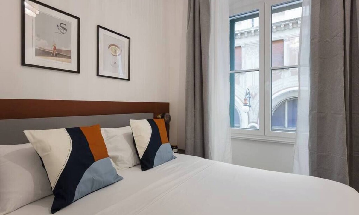 Trieste Old Town Apartment | Chic Trieste Gem Summ