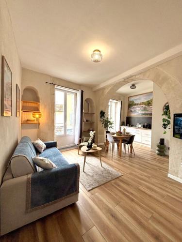 Faubourg Apartment | CLIM - Hypercentre - Arche en pierre