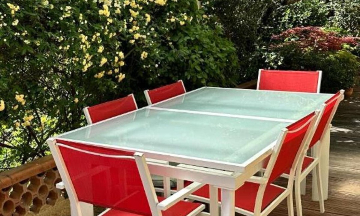 Lambesc Apartment | Clos Sainte Marguerite: 2 People, Ideal location with Wifi and Air conditioning