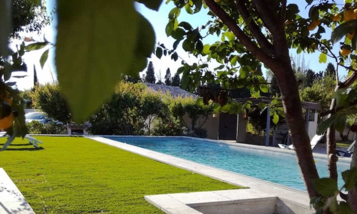 Maillane Villa | Coeur Provence Campagne Arborée