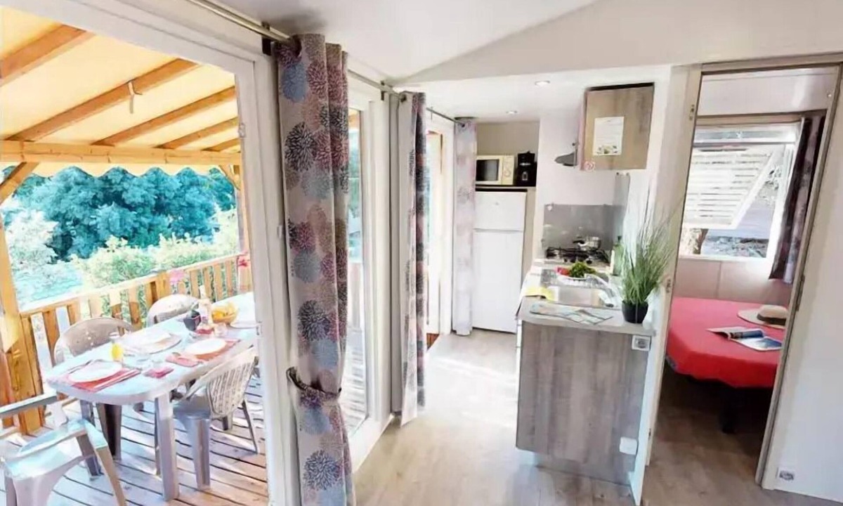 Aiguines House | Comfort Cottage: 3 Bedrooms + Air Conditioning + Dishwasher; Sleeps 6