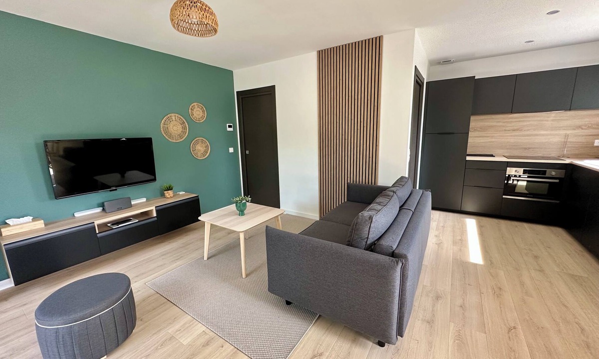 Roquefort-les-Pins Apartment | Comfortable new studio with terrace in absolute peace and quiet 20 minutes from the beach