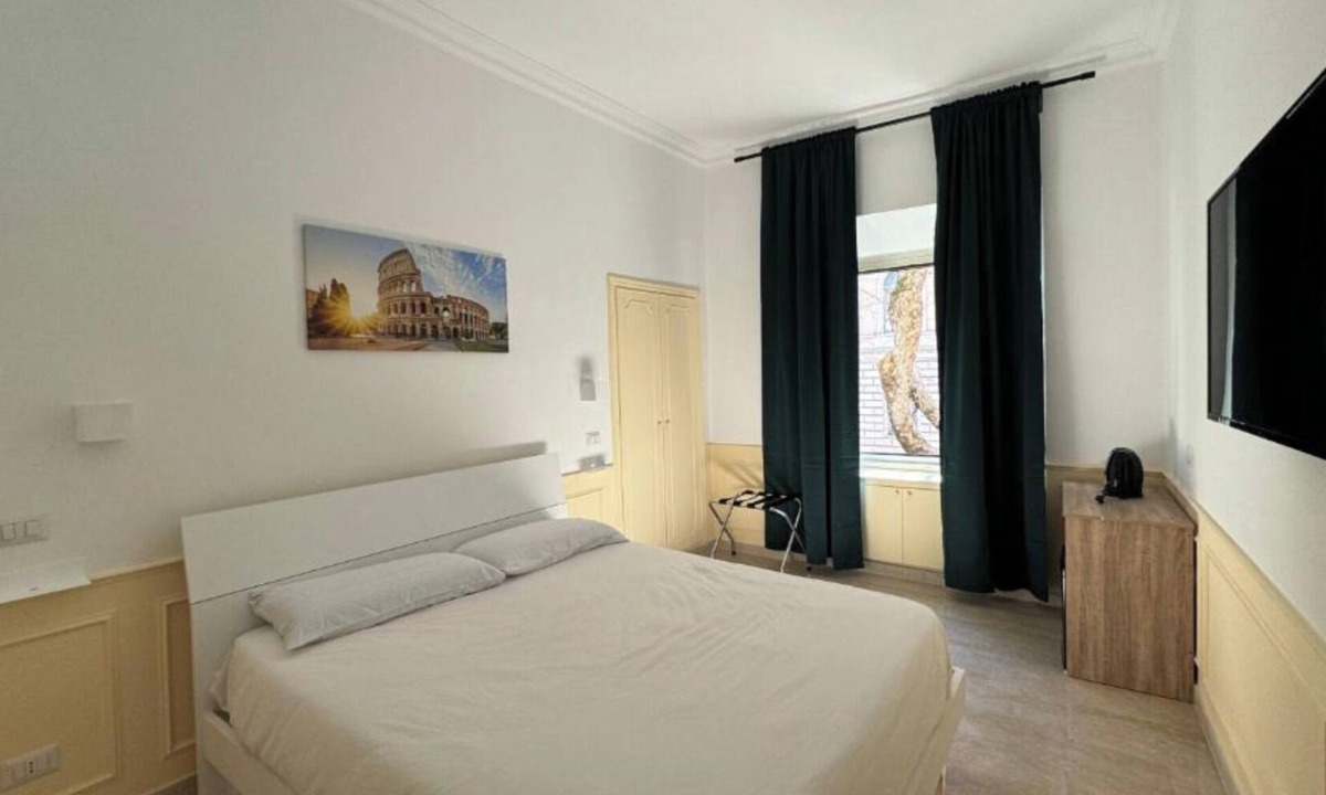 Rione XVIII Castro Pretorio House | Costantino Rooms