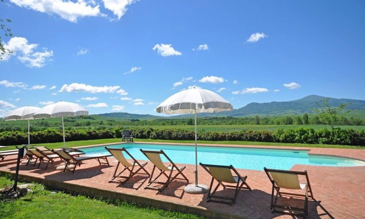 Gallina Apartment | Cosy apartment for 4 people with pool, WIFI, TV and panoramic view, close to Montepulciano