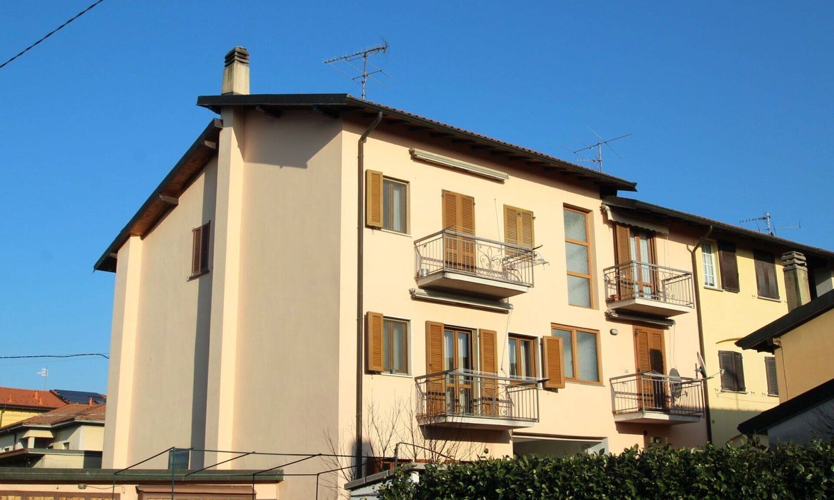 Morosolo Apartment | Cosy apartment for 4 people with WIFI, TV and balcony
