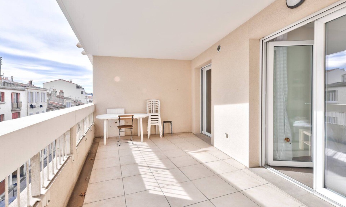 Menpenti Apartment | Cosy T2 Avec Terrasse à 10 min du Stade Vélodrome