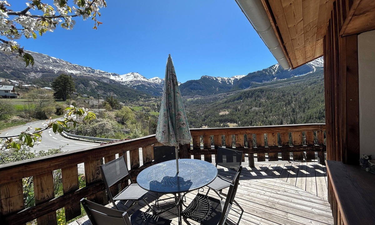 Jausiers House | Cosy village house