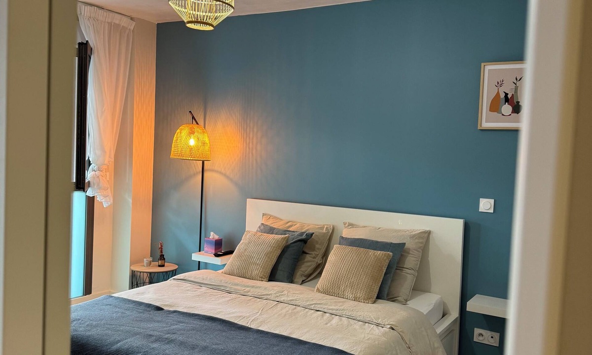 Eguilles Apartment | Cozy 1-bedroom apartment in beautiful Éguilles with AC,POOL