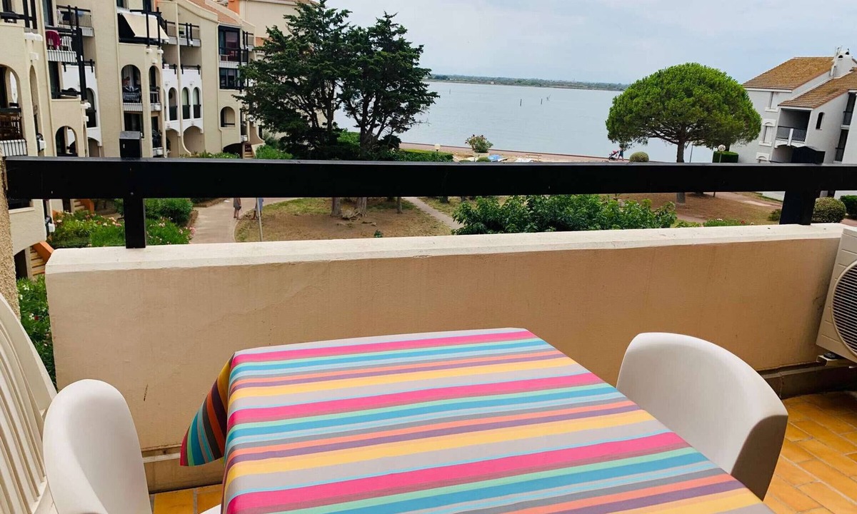 Le Barcares Apartment | Cozy 2-Room Apartment with Terrace, Pools & Lake View - Optional AC, Fitness, Parking Included
