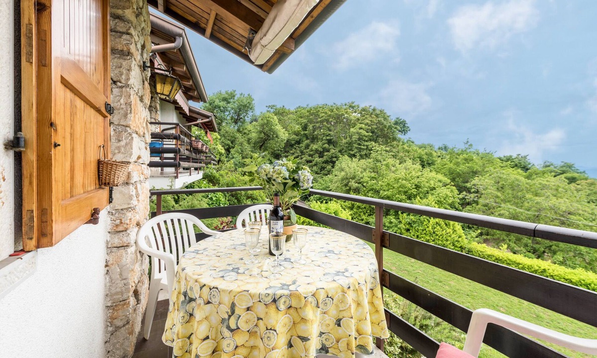 San Zeno di Montagna Apartment | Cozy Apartment with Balcony, Lake View & Wi-Fi; Parking Available, Pets Welcome