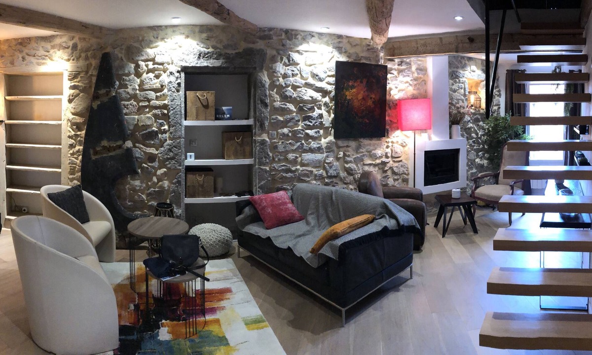 Sete Apartment | Cozy duplex apartment on the quays of Sète