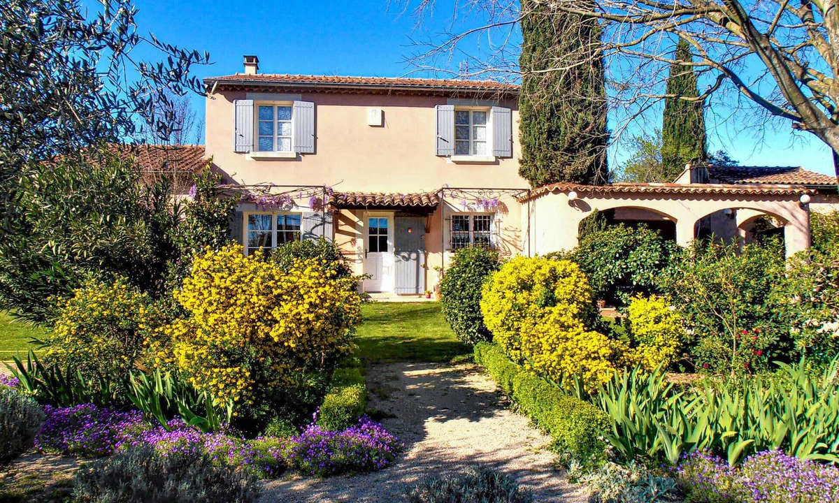 Saint-Quentin-la-Poterie House | Cozy home in Saint Quentin la poter with WiFi