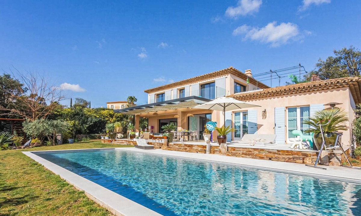 Guerrevieille House | Cozy home in Grimaud with private swimming pool, can be inside or outside