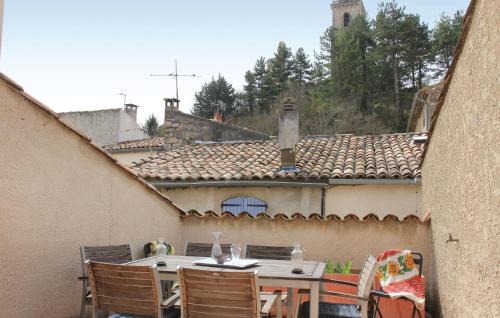 Reillanne House | Cozy Home In Reillanne With Wifi