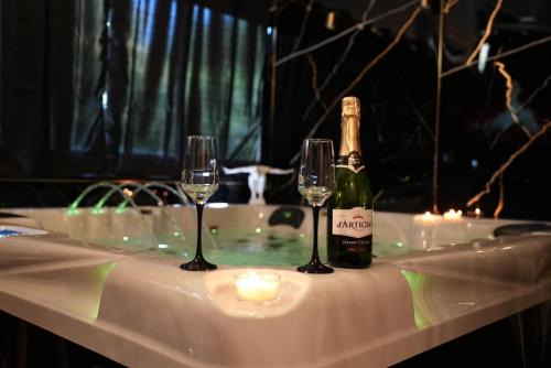 Costieres Hotel | Dahlia suite & spa