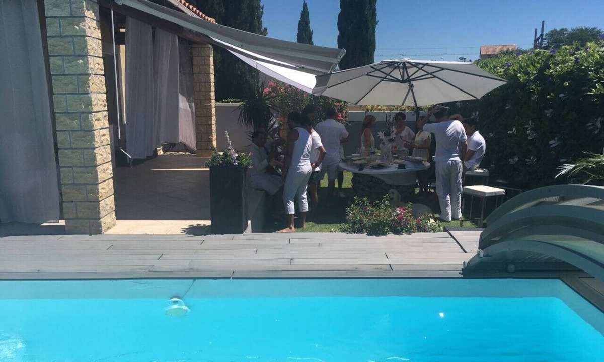 Salon-de-Provence Villa | Detached villa with garden, private swimming pool and pétanque court