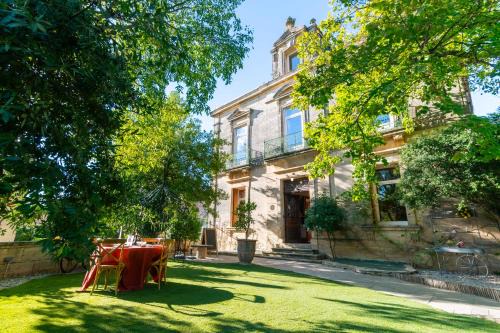 Cournonsec Hotel | Domaine La Cournonsécoise