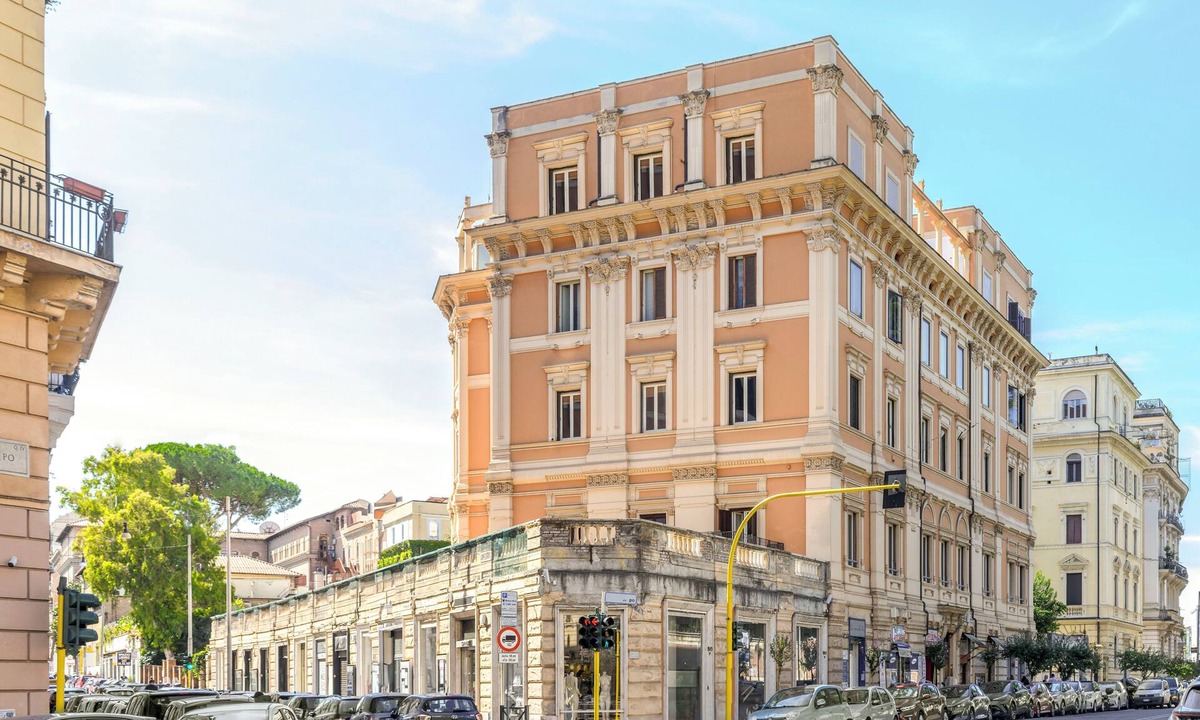 Quartiere III Pinciano Condo | Domus Augustea - Luxury Accommodations