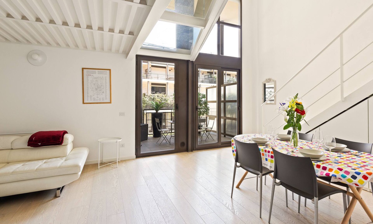 Precotto Apartment | Elegant Loft with balcony