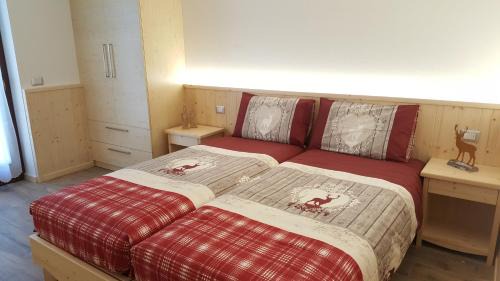 Molveno Apartment | Enrosadira