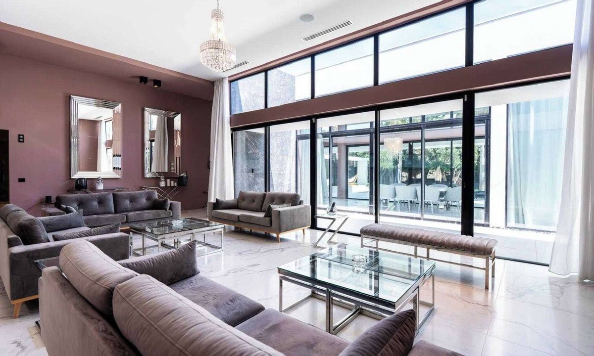 Mougins Apartment | Exceptional Villa with Pool 5BR/10P – Mougins
