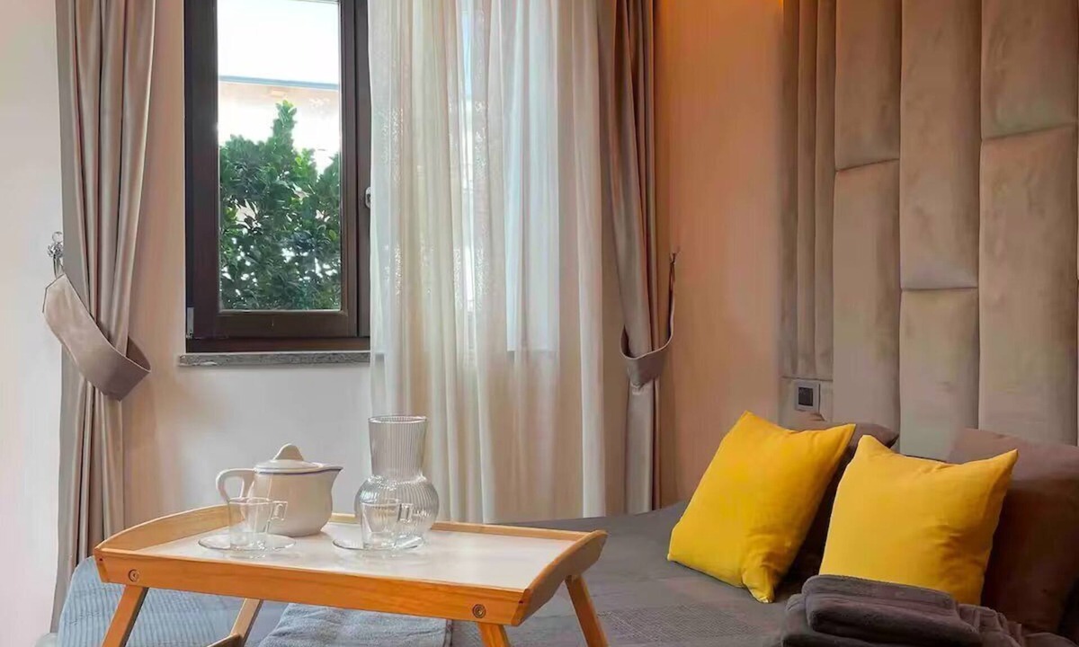 Monti Villa | Exclusive 2-Bed Villa 5 min to Colosseum