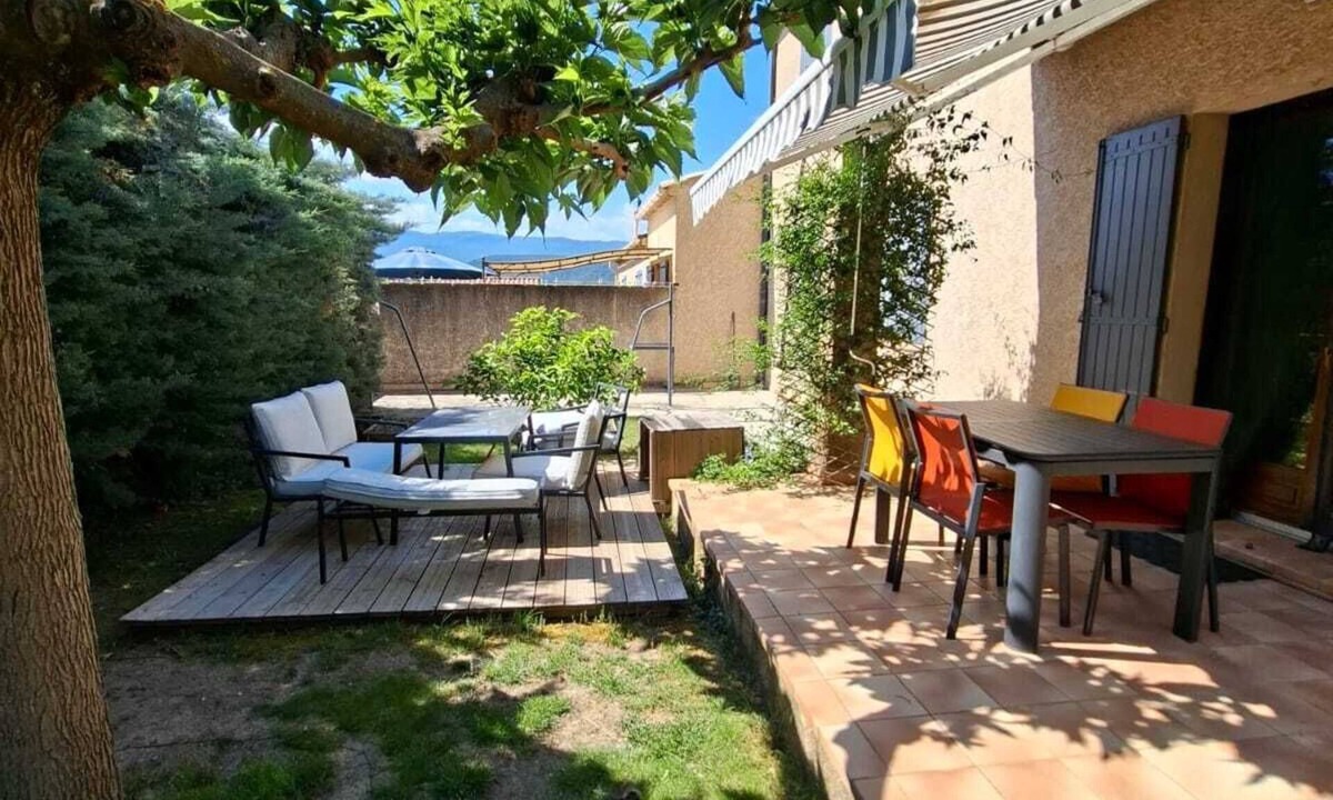 Les Mees House | Family home between Provence and the Alps